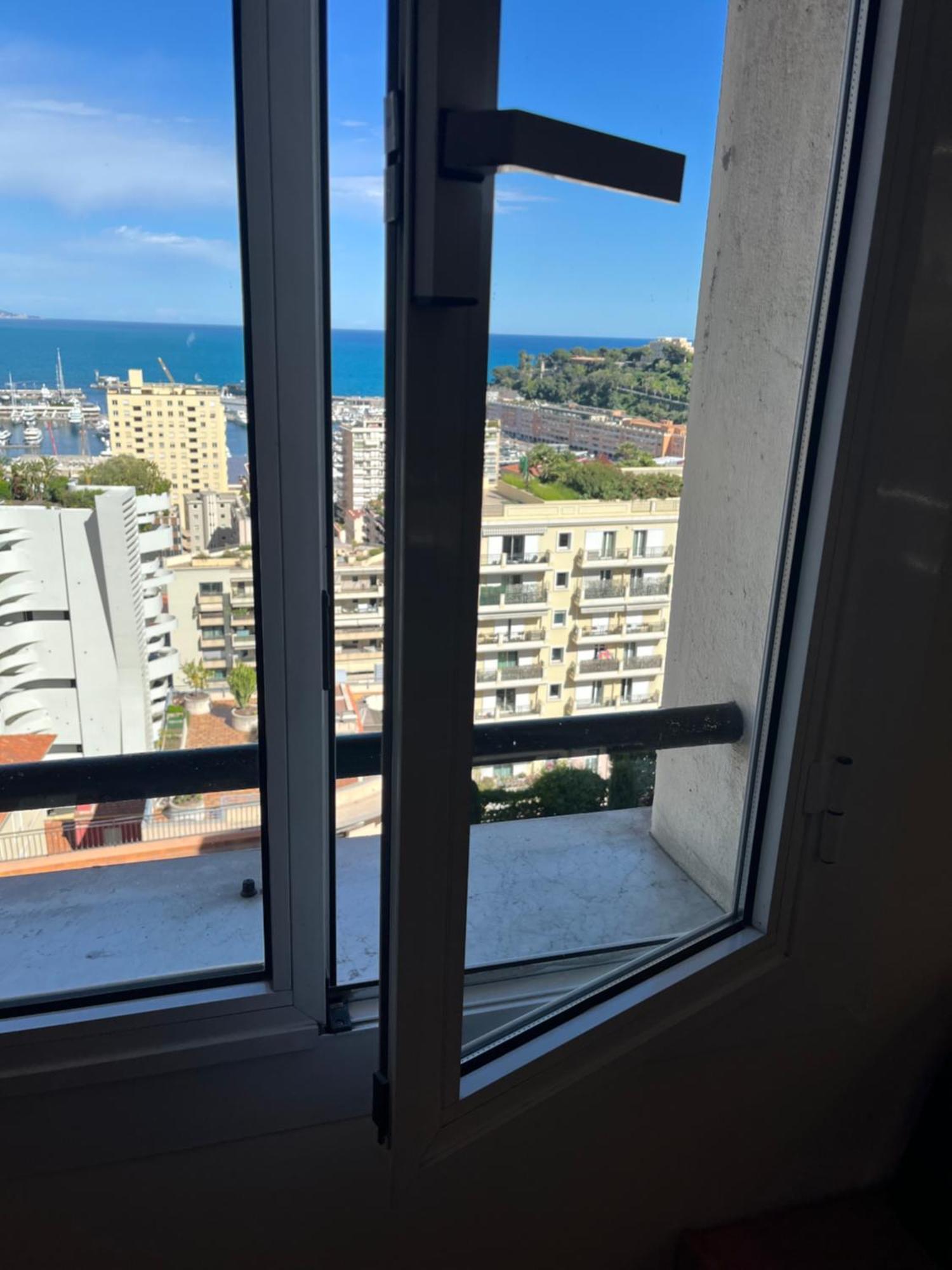 Plein Coeur De Monaco, A 300 Metres A Pied Du Port De Monaco, 4 Pieces Dans Des Escaliers Vue Mer Exceptionnelle Exterior foto