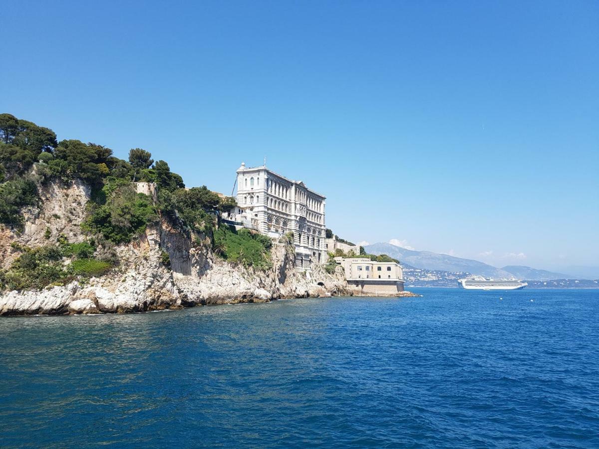 Plein Coeur De Monaco, A 300 Metres A Pied Du Port De Monaco, 4 Pieces Dans Des Escaliers Vue Mer Exceptionnelle Exterior foto